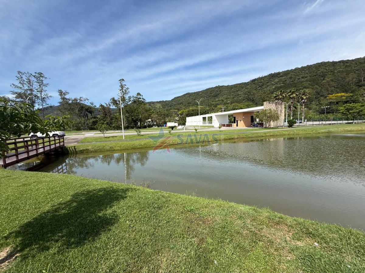 RATONES - EXCELENTE TERRENO EM CONDOMÍNIO DE ALTO PADRÃO